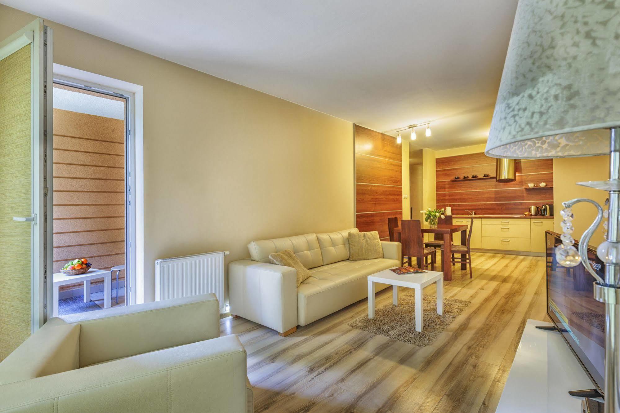 City Town Apartment Lodz Экстерьер фото