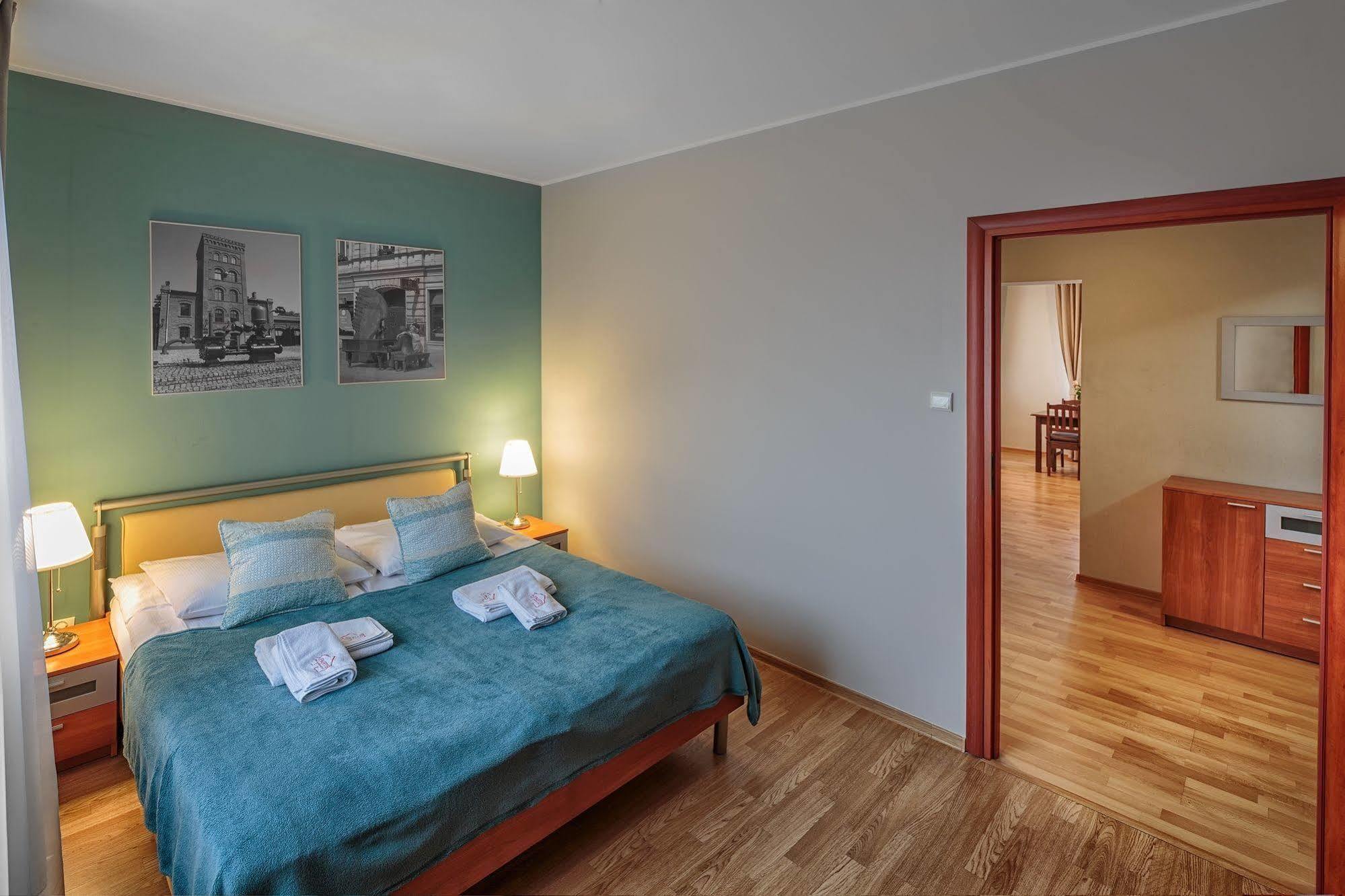 City Town Apartment Lodz Экстерьер фото