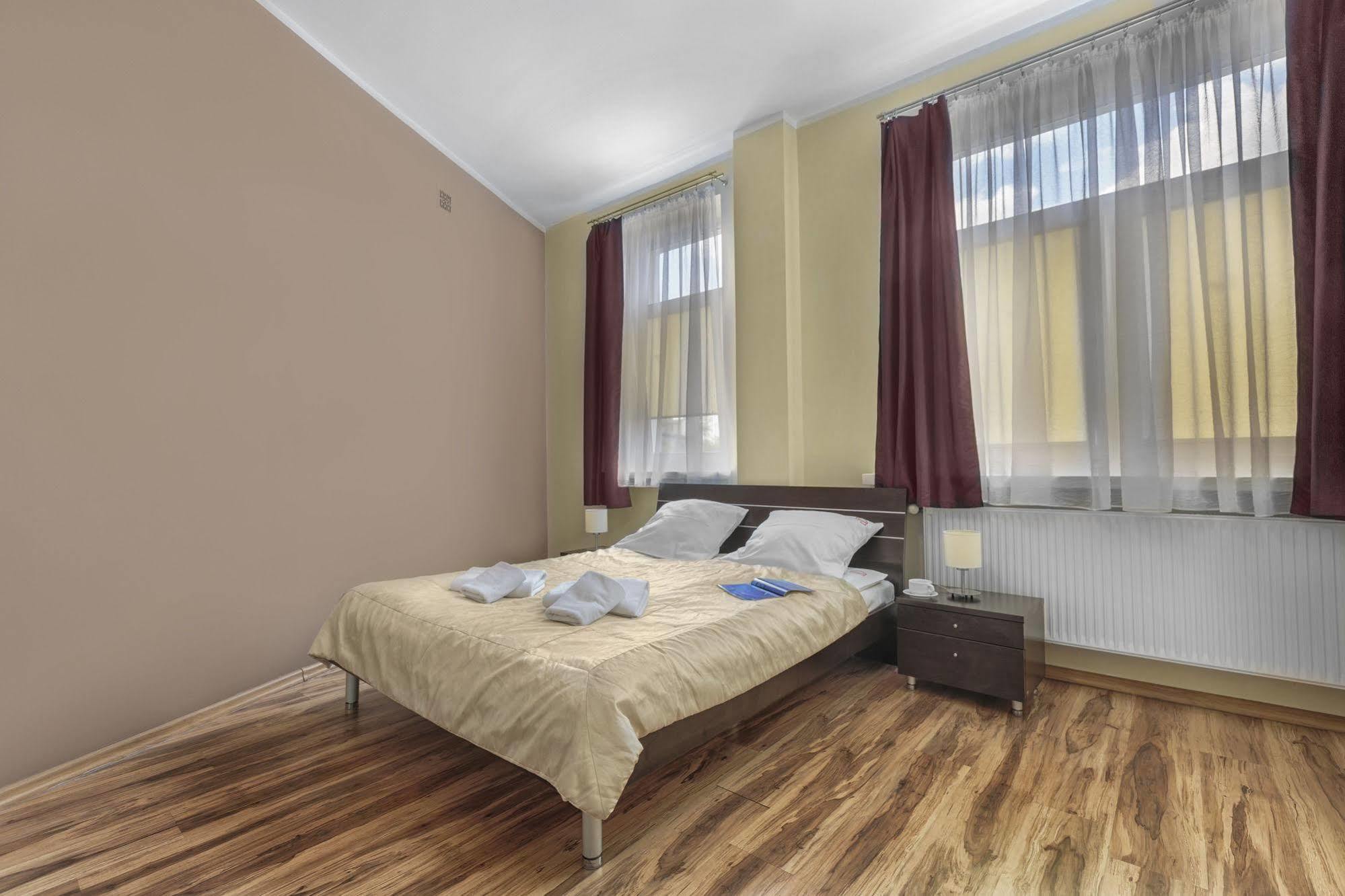 City Town Apartment Lodz Экстерьер фото